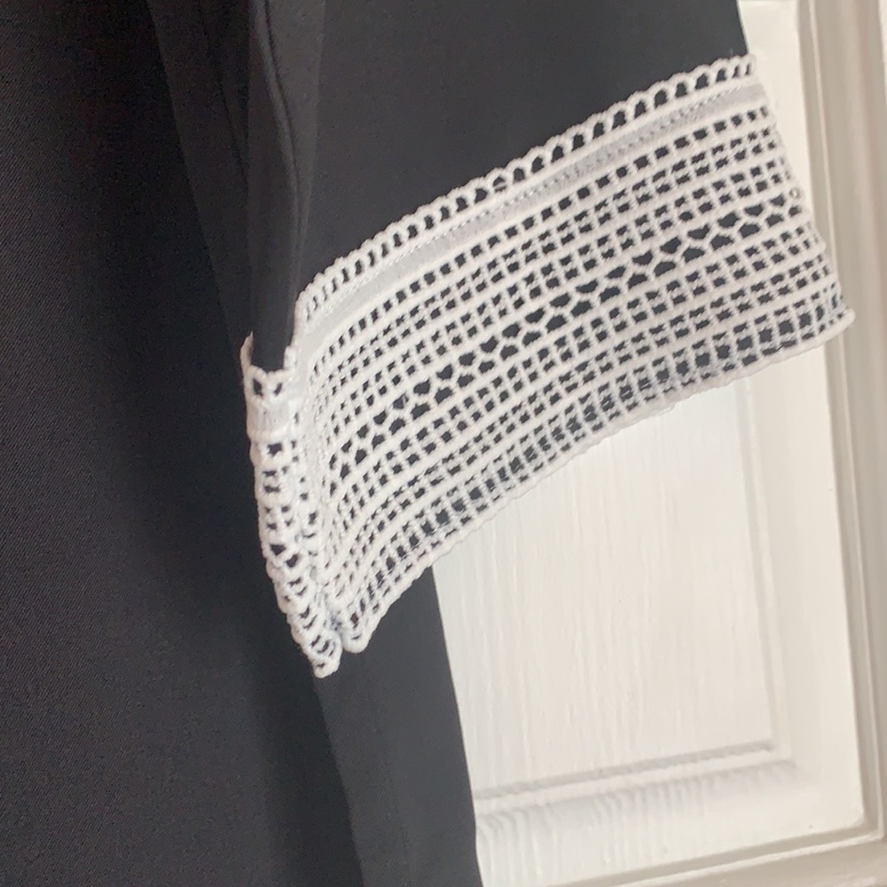 Tunic - Picture 3 of 4